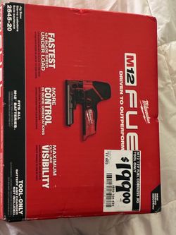Milwaukee fuel m12 jig saw