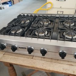 Viking 36" Rangetop Stainless Propane Six Burner