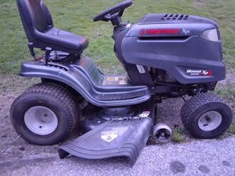 Two thousand thirteen troy built twenty two horsepower cabo engine