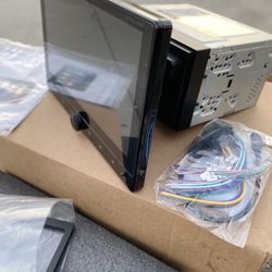 NEW SOUNDSTREAM 10.6INCH TOUCHSCREEN DOUBLE DIN CAR STEREO