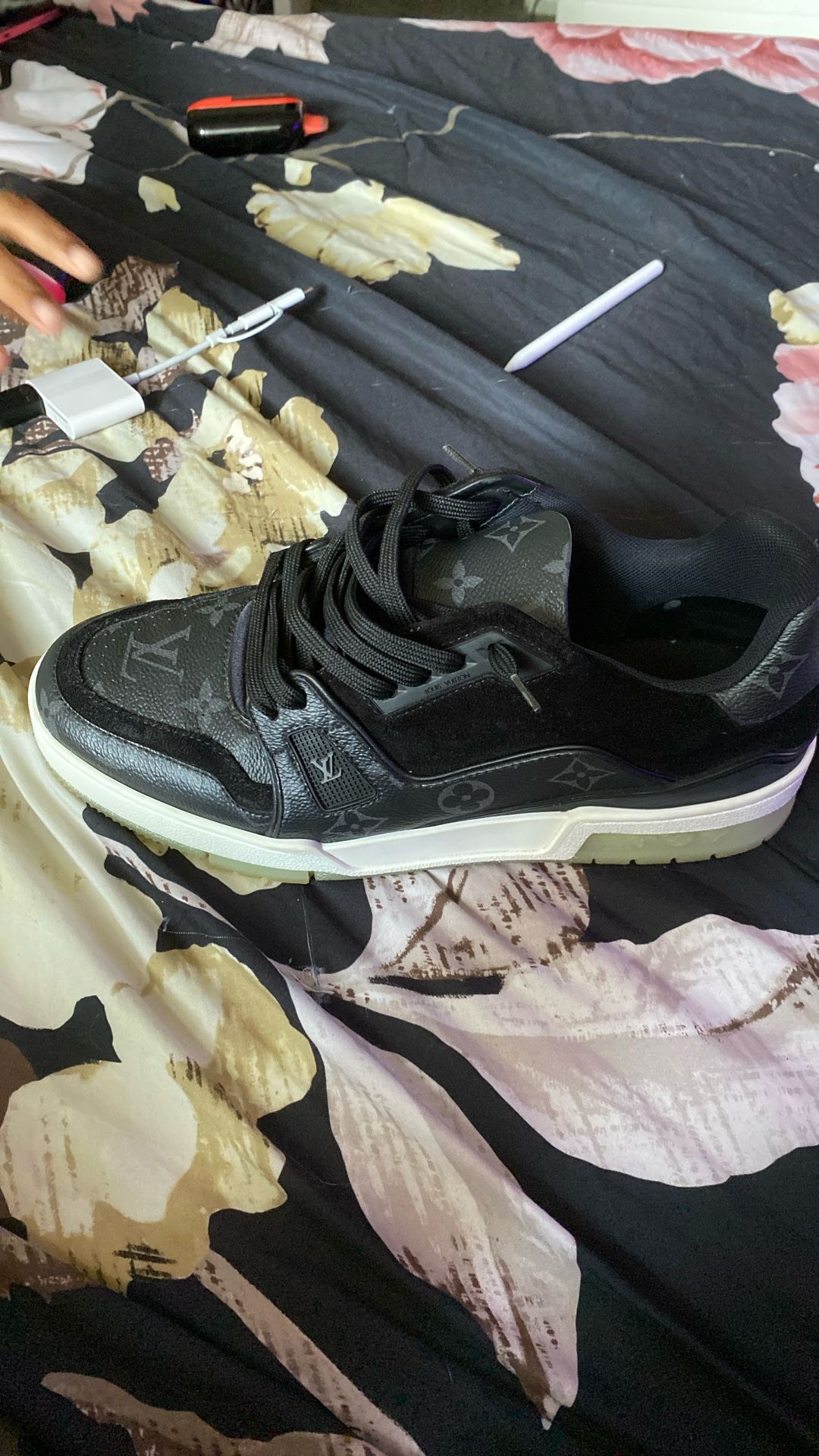 Lv Sneakers