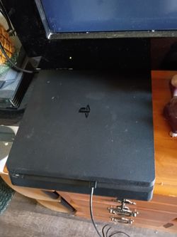 PS4 BUNDLE