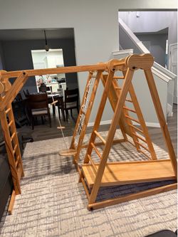 Avenlur Indoor Chestnut Foldable Jungle Gym