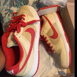 Strawberry Waffle Nike Dunks 