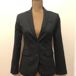 Women’s Black Blazer By Banana Republic Size 00P (NEW)