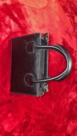 Small black purse