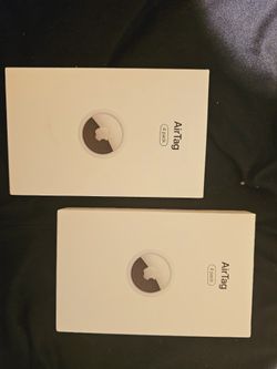Apple AirTag 2 Set Of 4 New