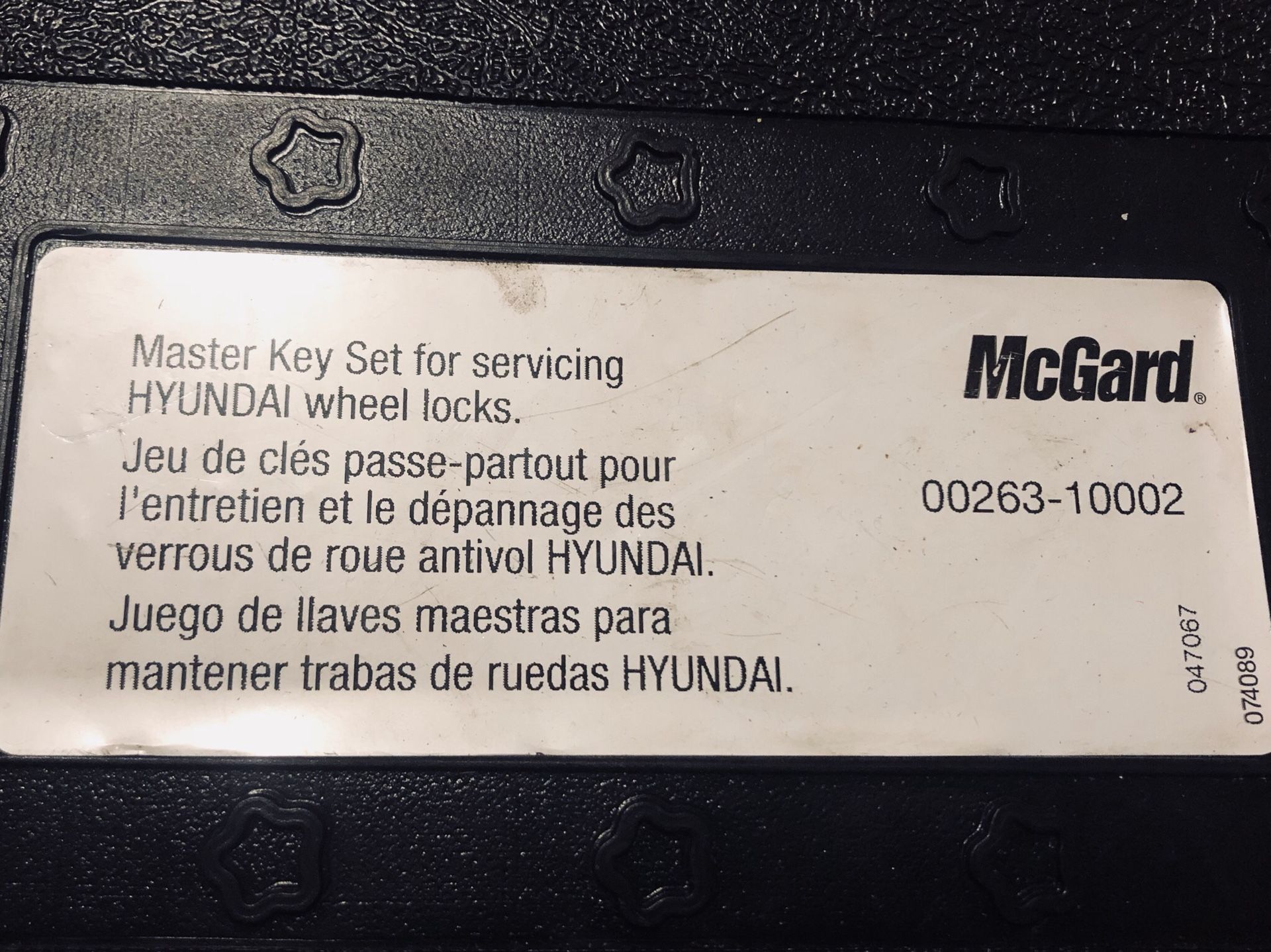 Genuine Hyundai and Genesis master wheel lock key