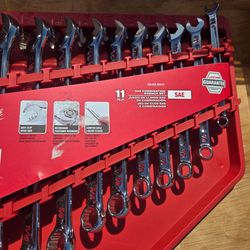 Milwaukee
Combination SAE Wrench Mechanics Tool Set (11-Piece)