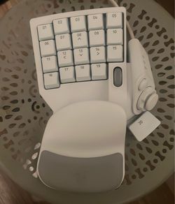 Razer Tartarus Pro Mercury White