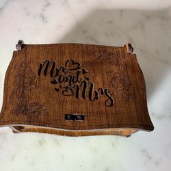 Mr and Mrs Ring Box