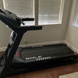 Sole F63 Treadmill