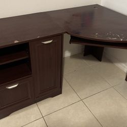 Work Desk