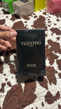 Valentino Uomo Born in Roma Rockstud Noir EDT 3.4oz