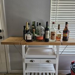 Kitchen Bar With Wine Rack 