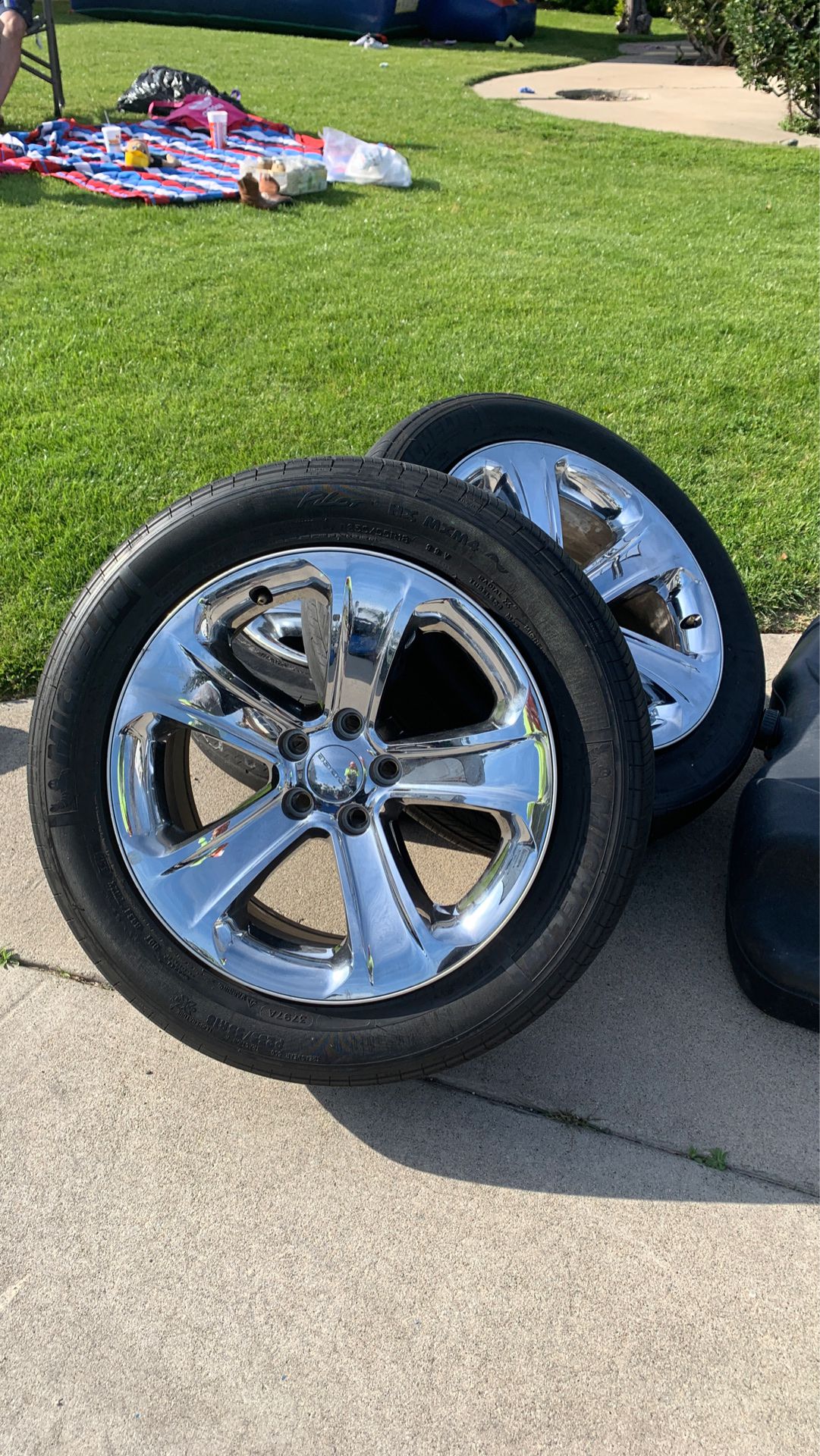 4 dodge charger er 2013 tires and rims
