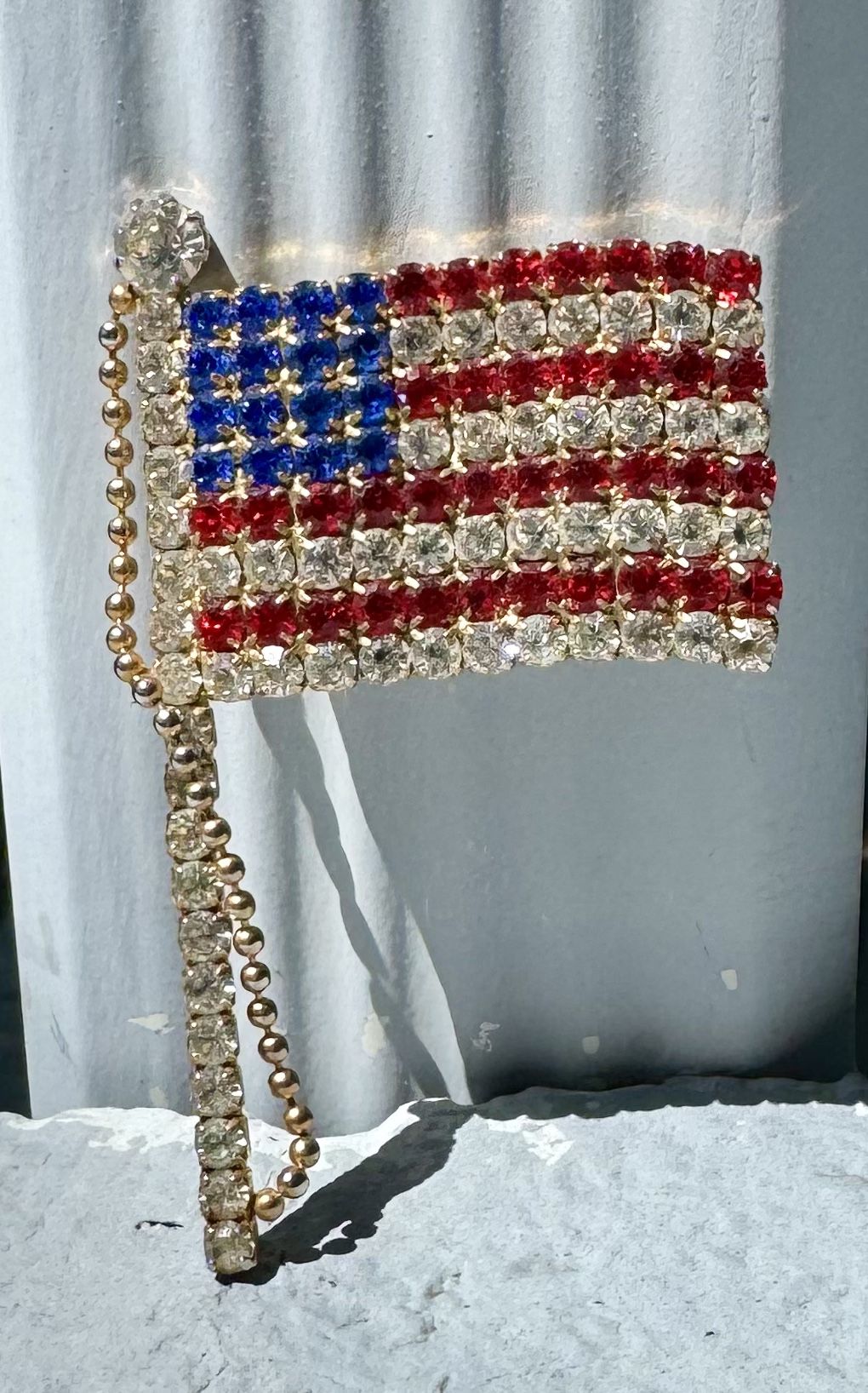 Vtg. Unisex American Flag Large Brooch Pin Red Blue Clear Glass Rhinestones