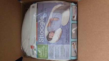 Snoogle pregnancy body pillow