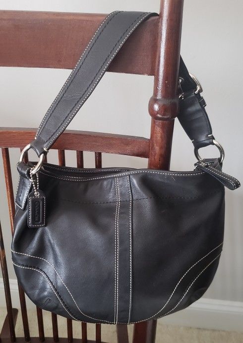 Vintage COACH Black Leather Soho Hobo Shoulder Bag