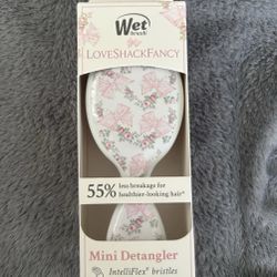 LoveShackFancy X  Wet Brush MINI Shine Detangling Hair Brush Rosa Beaux