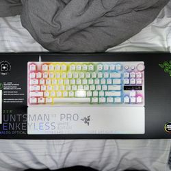 Razer Huntsman V3 Pro Keyboard (Never used)