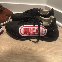 Gucci Sneakers 