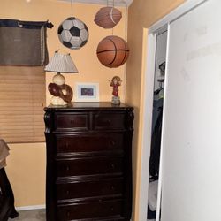 Sports Theme Bedroom Decor
