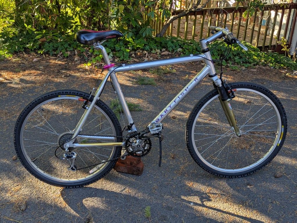 Gary Fisher Mt. Tam Size Large 20 Inch Mountain Bike
