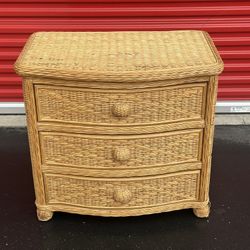 Dresser - Vintage