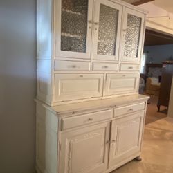 French Vintage Hutch