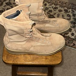 Belleville 790V Boots Vibram Combat Military USA Men Size 10.5 