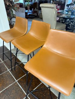 Set of 3 Counter Height Bar Stools – Cognac/Tan Leather Look