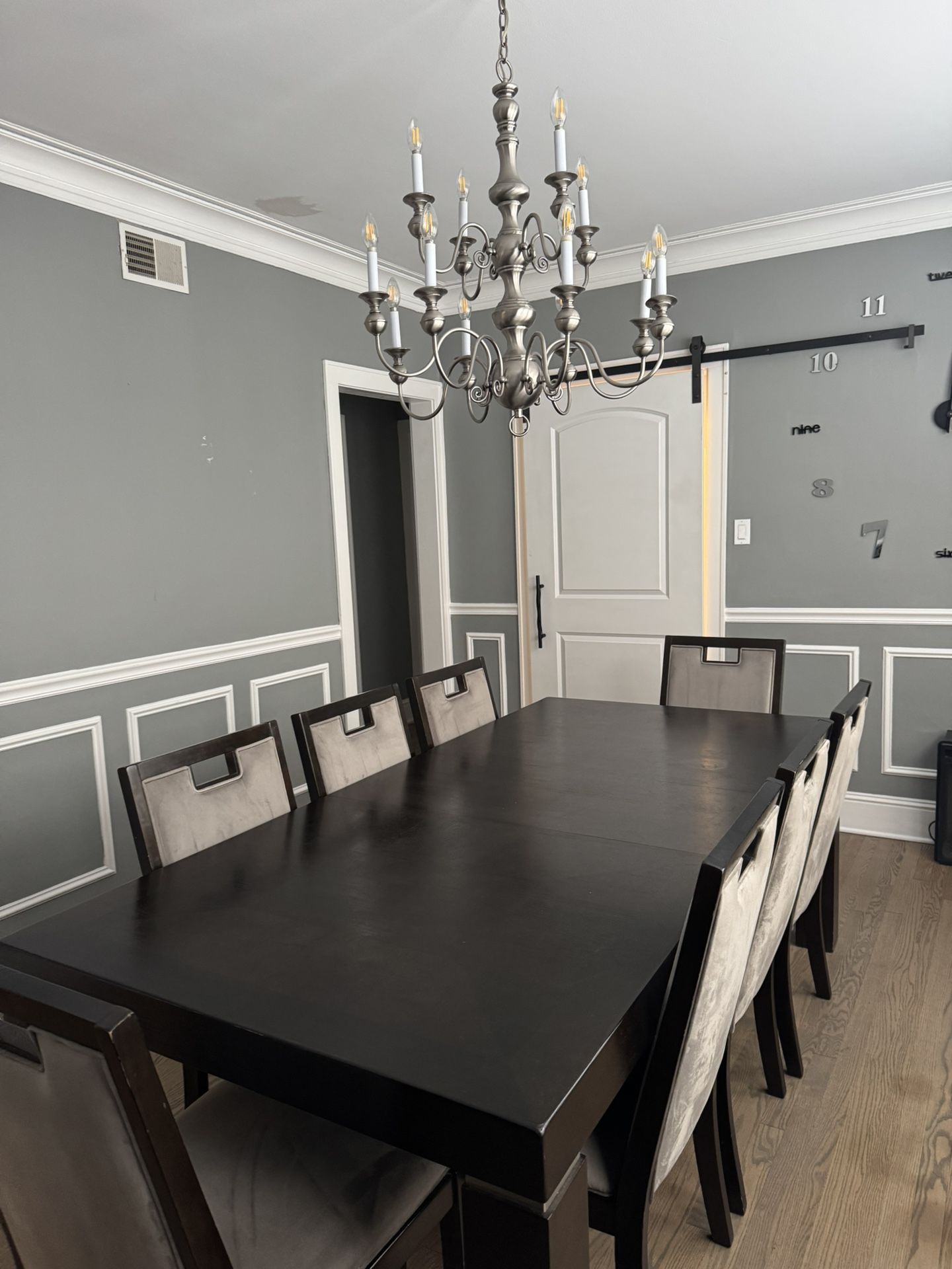 Dining Table And 8 Chairs