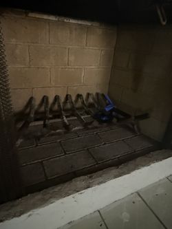 Title: Heavy-Duty Cast Iron Fireplace Log Grate