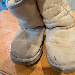 Women's Uggs