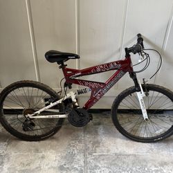 Mongoose Maxim Bike