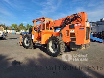 JLG Forklift Variable Reach 10,000lbs