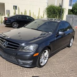 2014 Mercedes-Benz C 250 Luxury  Sedan 4 Doors 4 Cyl , Turbo , 1,8 L