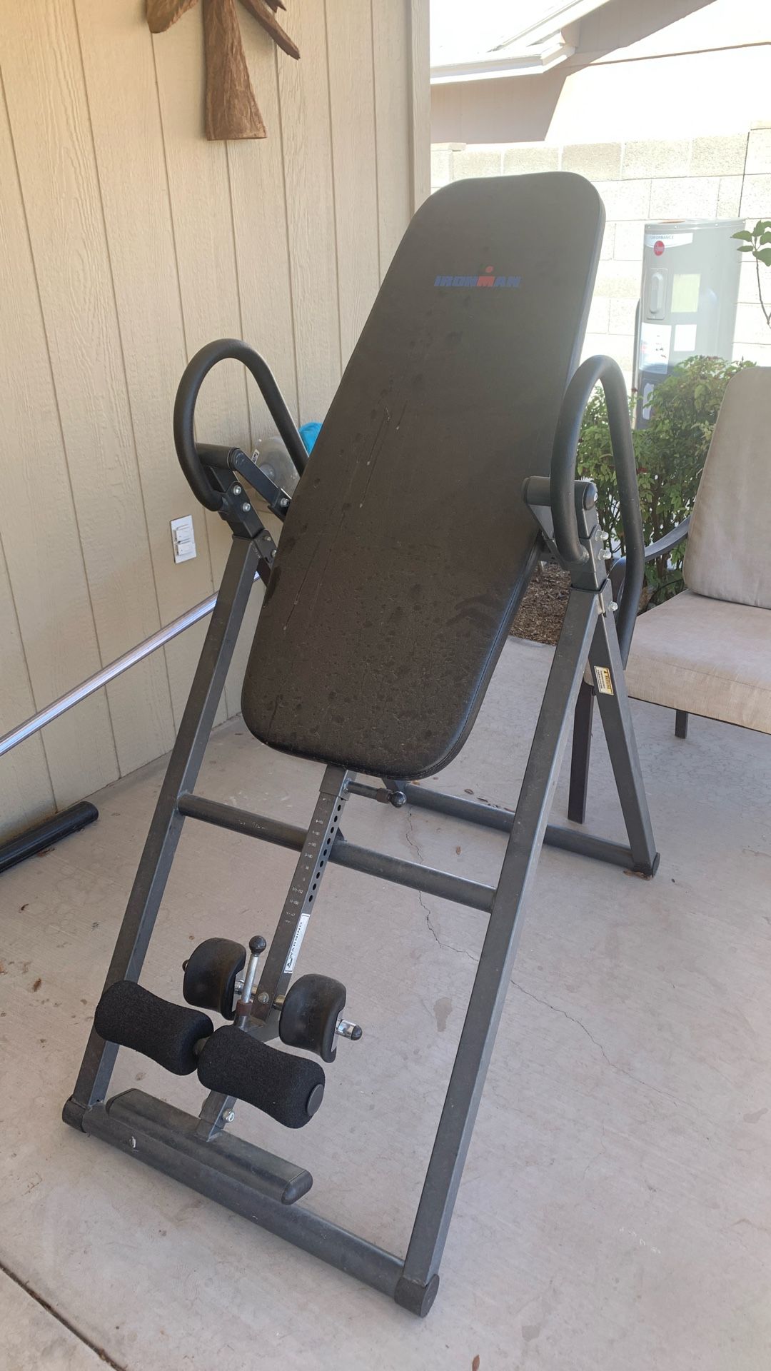 Inversion table