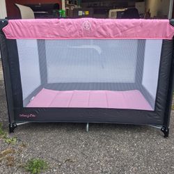 Portable Play Yard