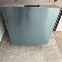 New Seasons Dishwasher 