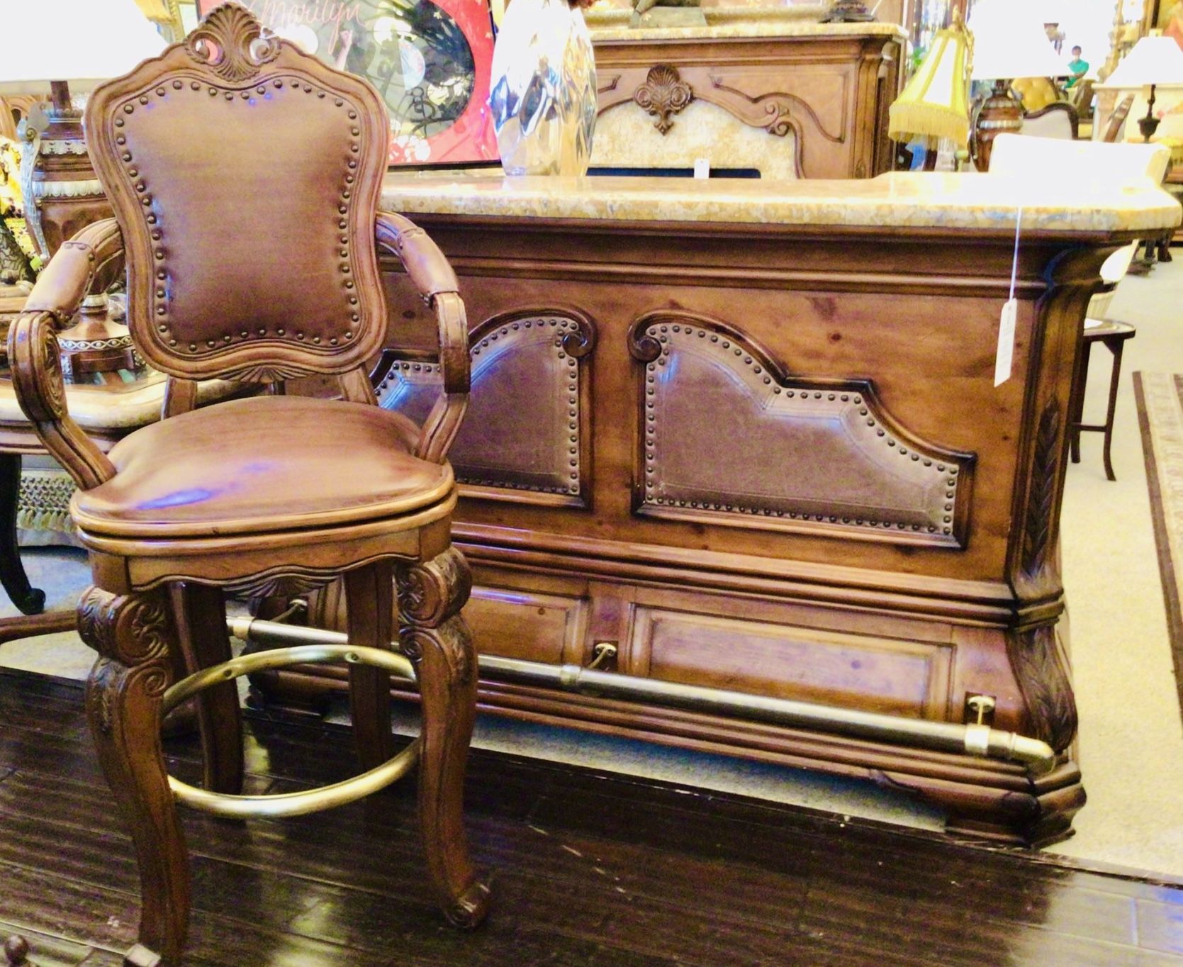 AICO By Michael Amini TUSCANO Bar - GA