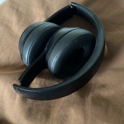 Beats Solo 3