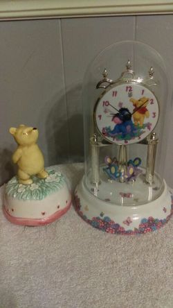 WINNIE THE POOH dated 1963 excellent condition