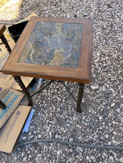 Set Of 2 Night Stands 