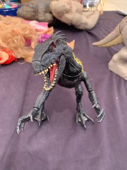 Jurasic world indoraptor