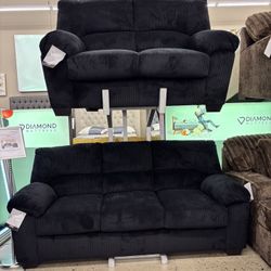 Beautiful Sofa & Loveseat 