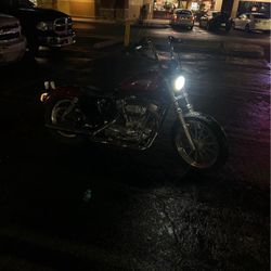 Harley sportster 883