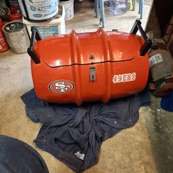 SAN FRANCISCO 49 ER ICE CHEST 33 GALS  POWERED COATED IN 1960'S