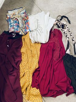 Womens Juniors Shirts